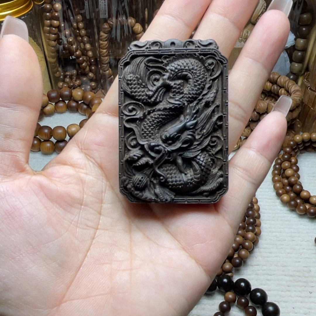 无事牌檀香木印度老山檀香龙阴沉