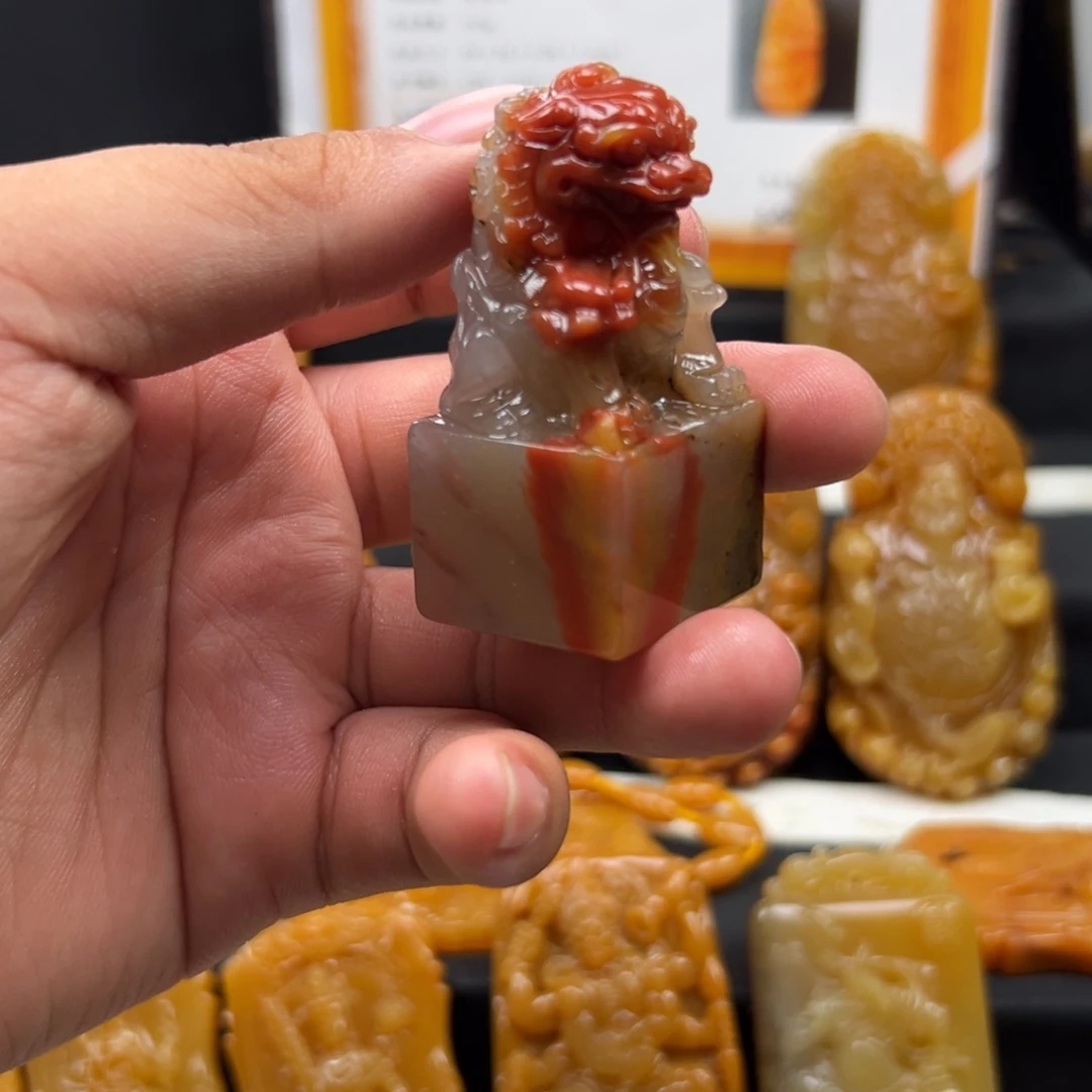 石英质玉（黄龙玉）未镶嵌多样性发货，发其一