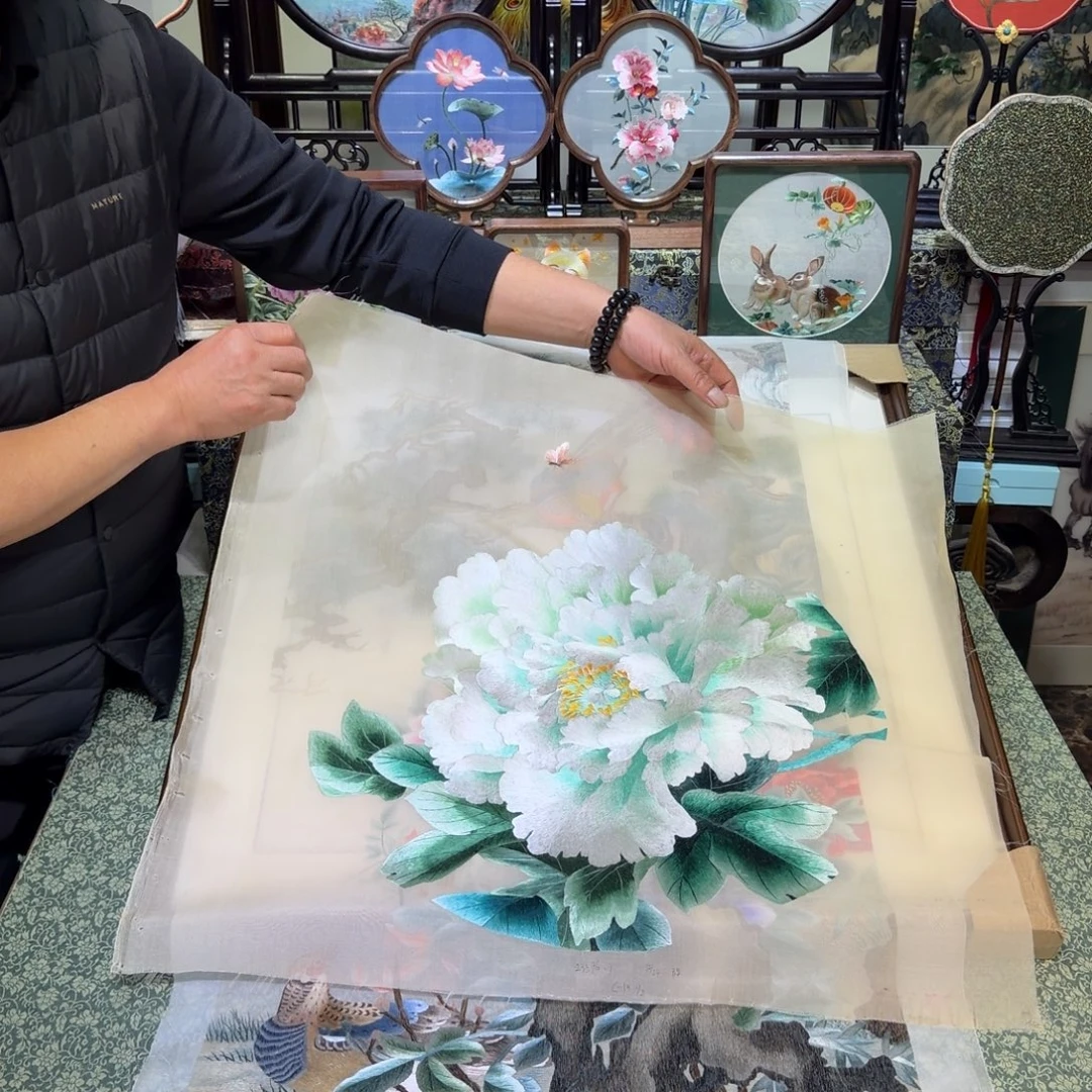 刺绣手工苏绣工艺制作技艺精湛