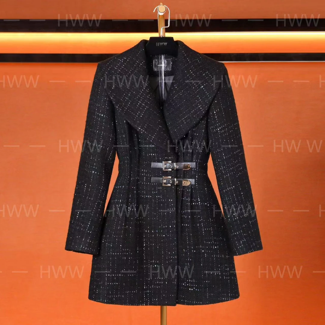 LL/90白鹅绒袖子有绒潮流时尚法式收腰鹅绒服DHZFF407126