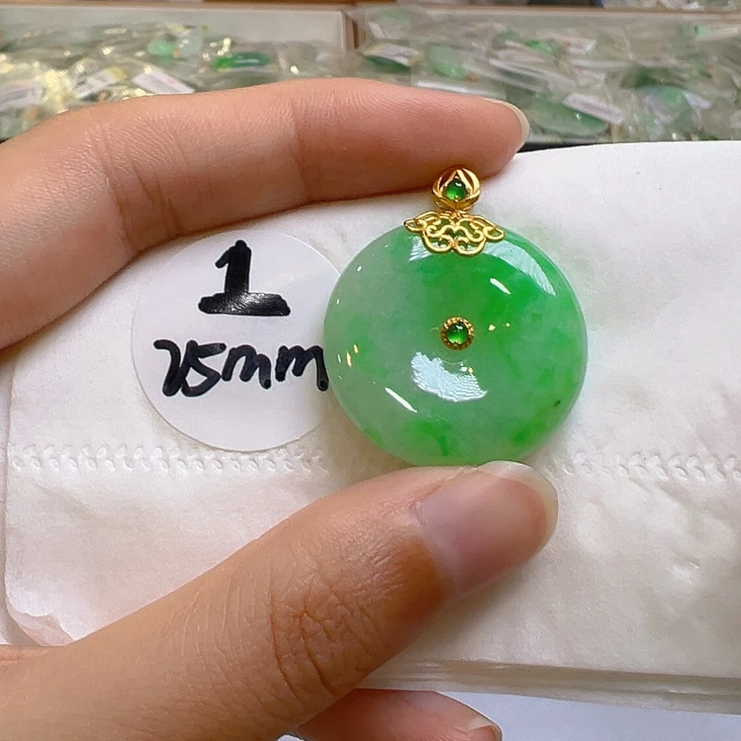 翡翠18K金镶嵌吊坠(不含链)翡翠