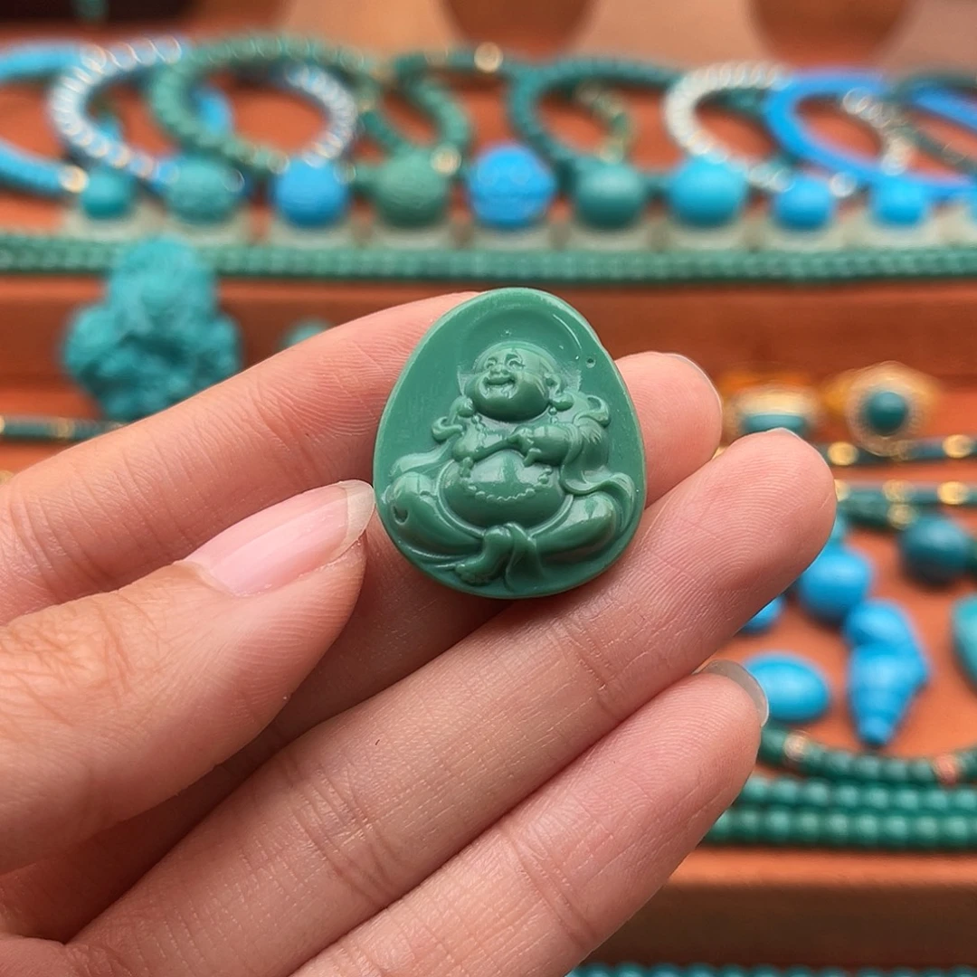 绿松石未镶嵌珠宝奇石