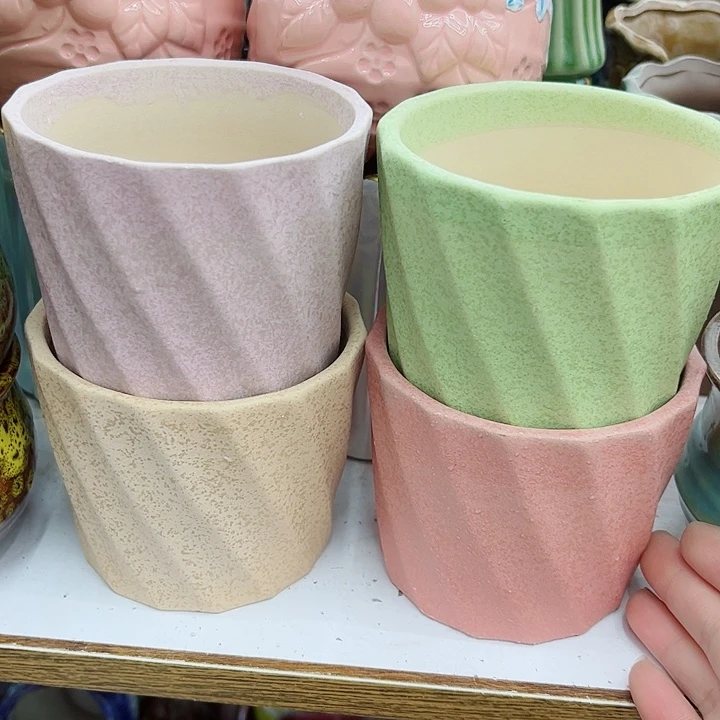 多肉绿植陶瓷花盆9.9包邮，有孔