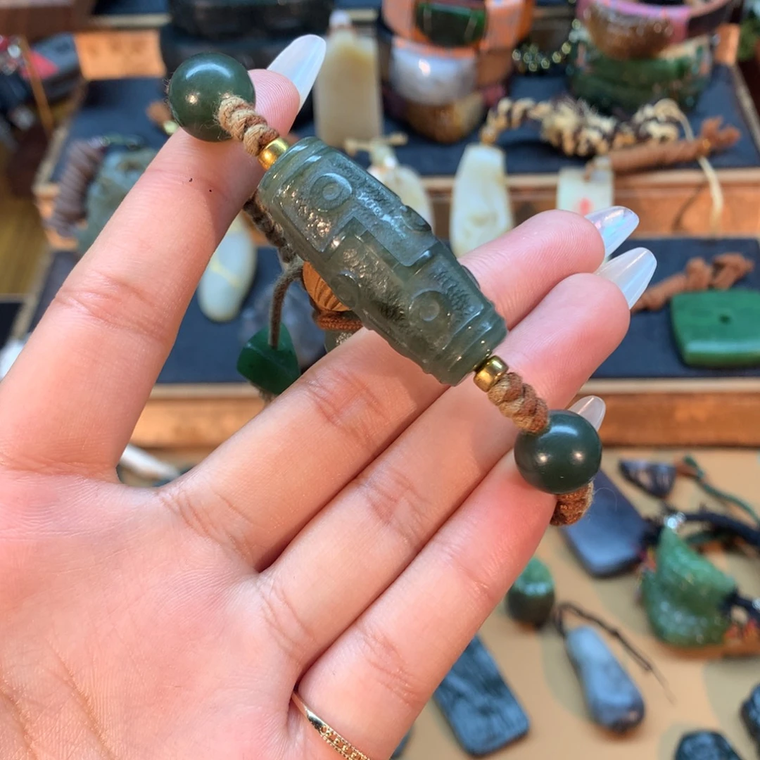 和田玉（糖玉）未镶嵌挂件