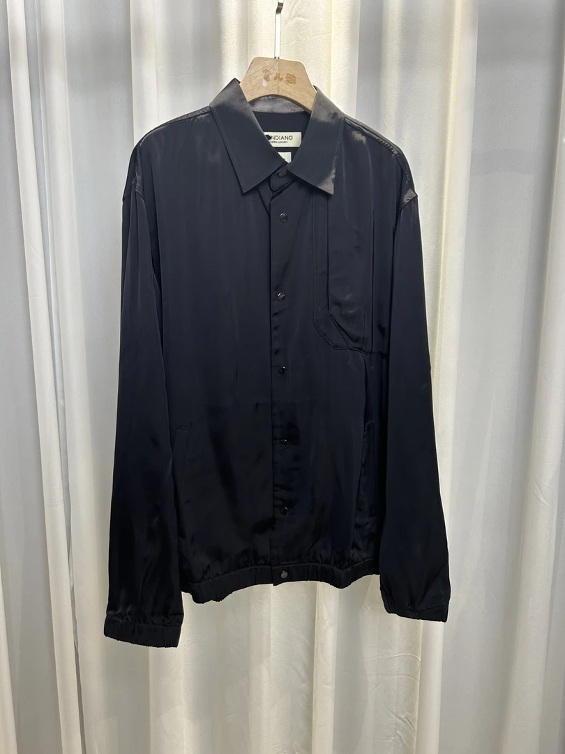 【TR】300-1091300外套 春季亮面光滑舒适上衣 男女同款