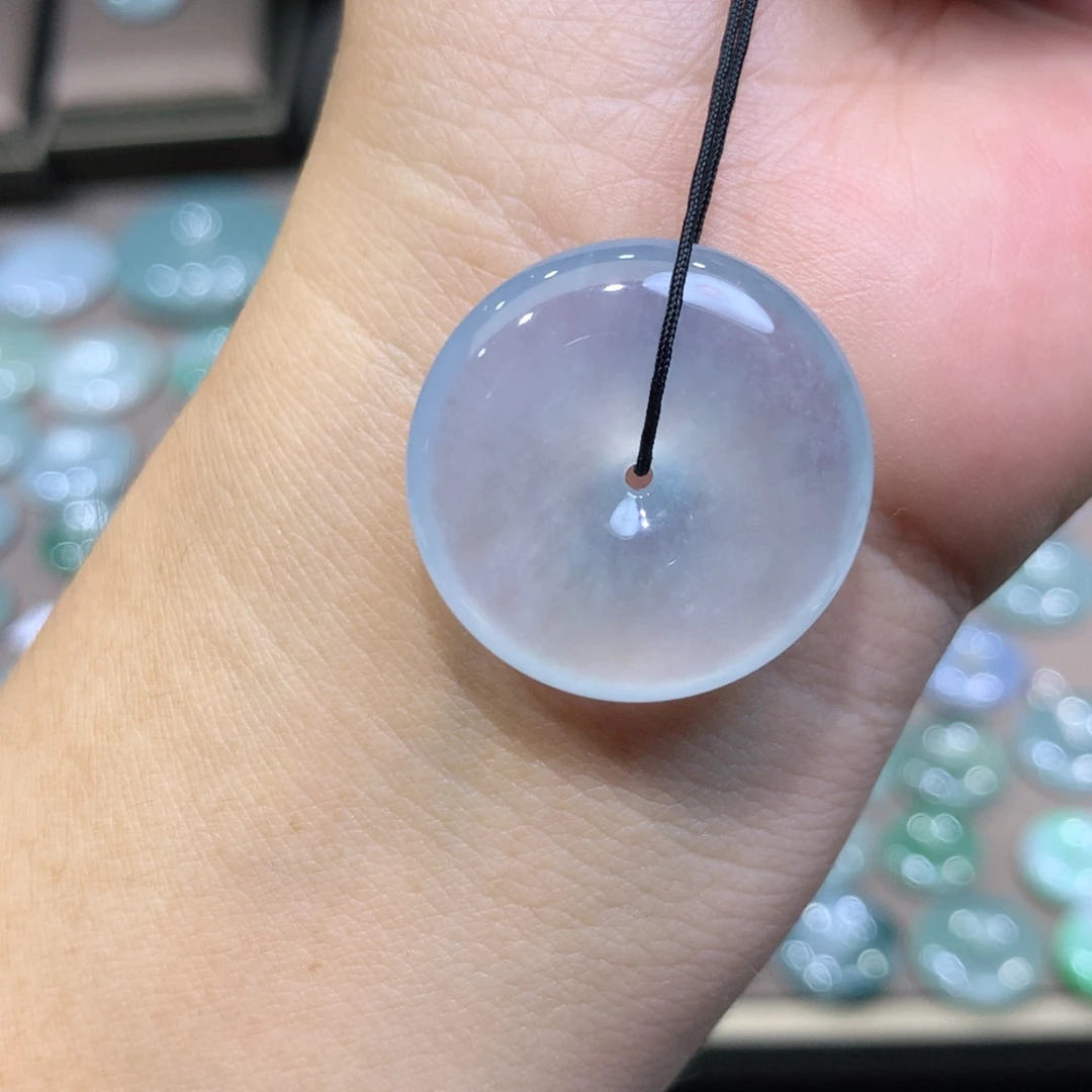 翡翠未镶嵌颈饰平安扣 25.3*5.2