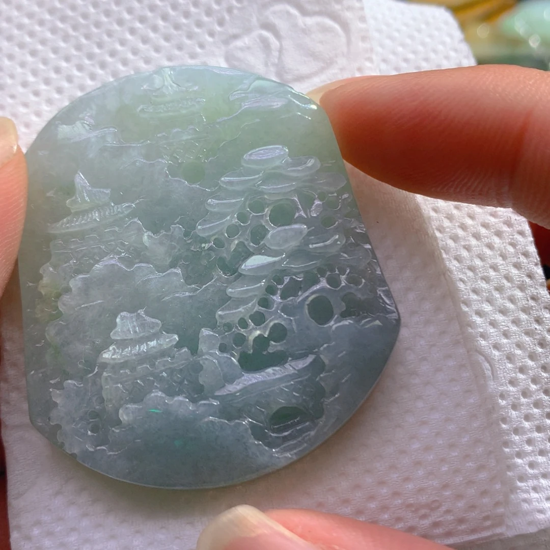 翡翠未镶嵌颈饰翡翠