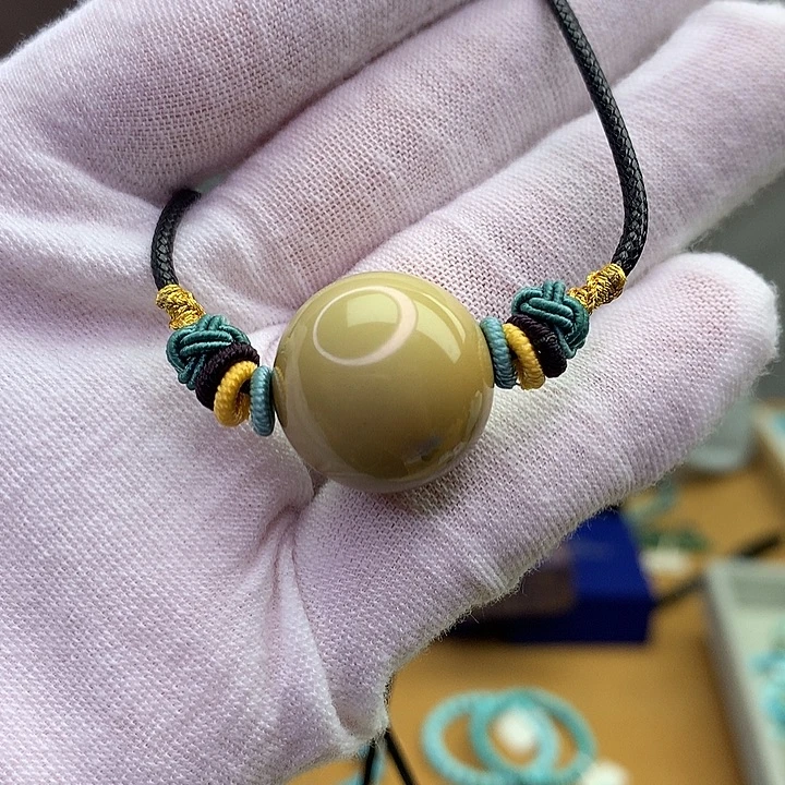 未镶嵌绿松石原矿
