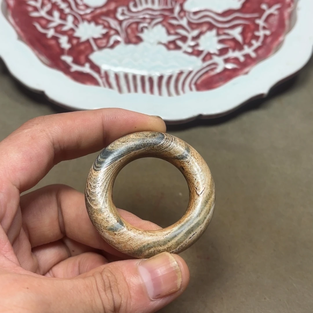 这个物件很老气啊