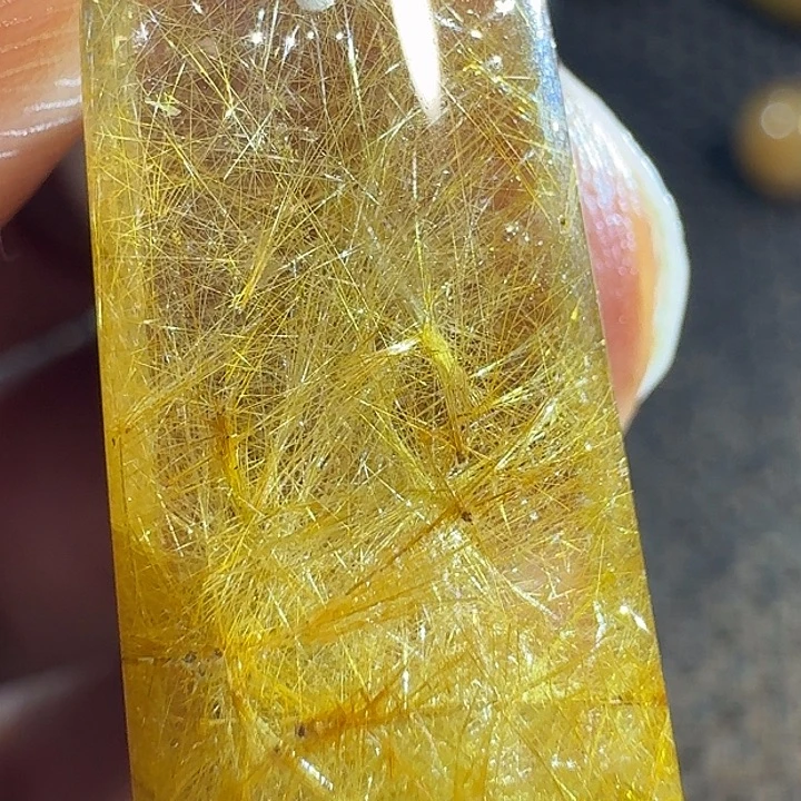 蓝***飘未镶嵌水晶颈饰我