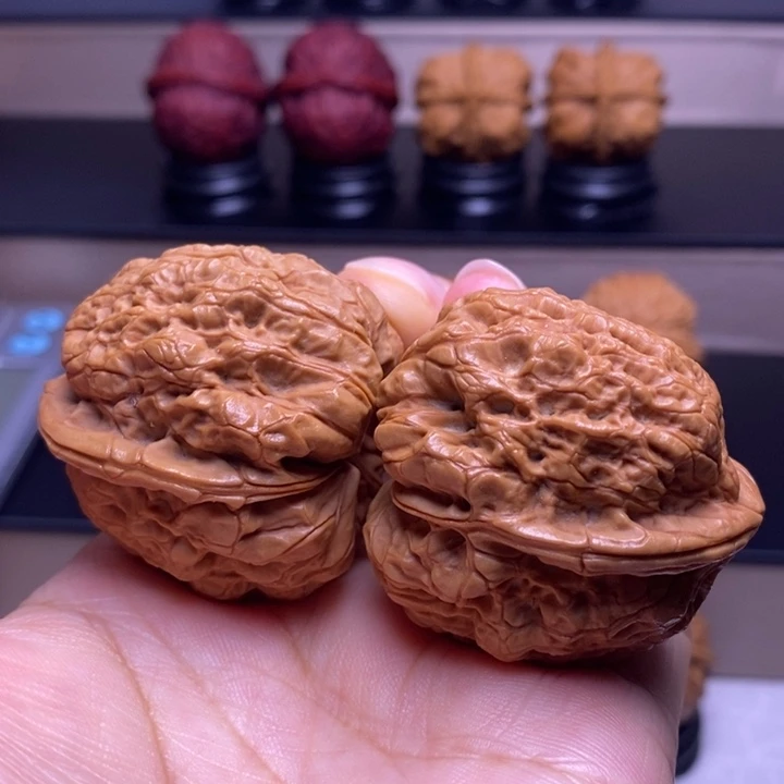 文玩核桃把件霸王蟾疙瘩包69