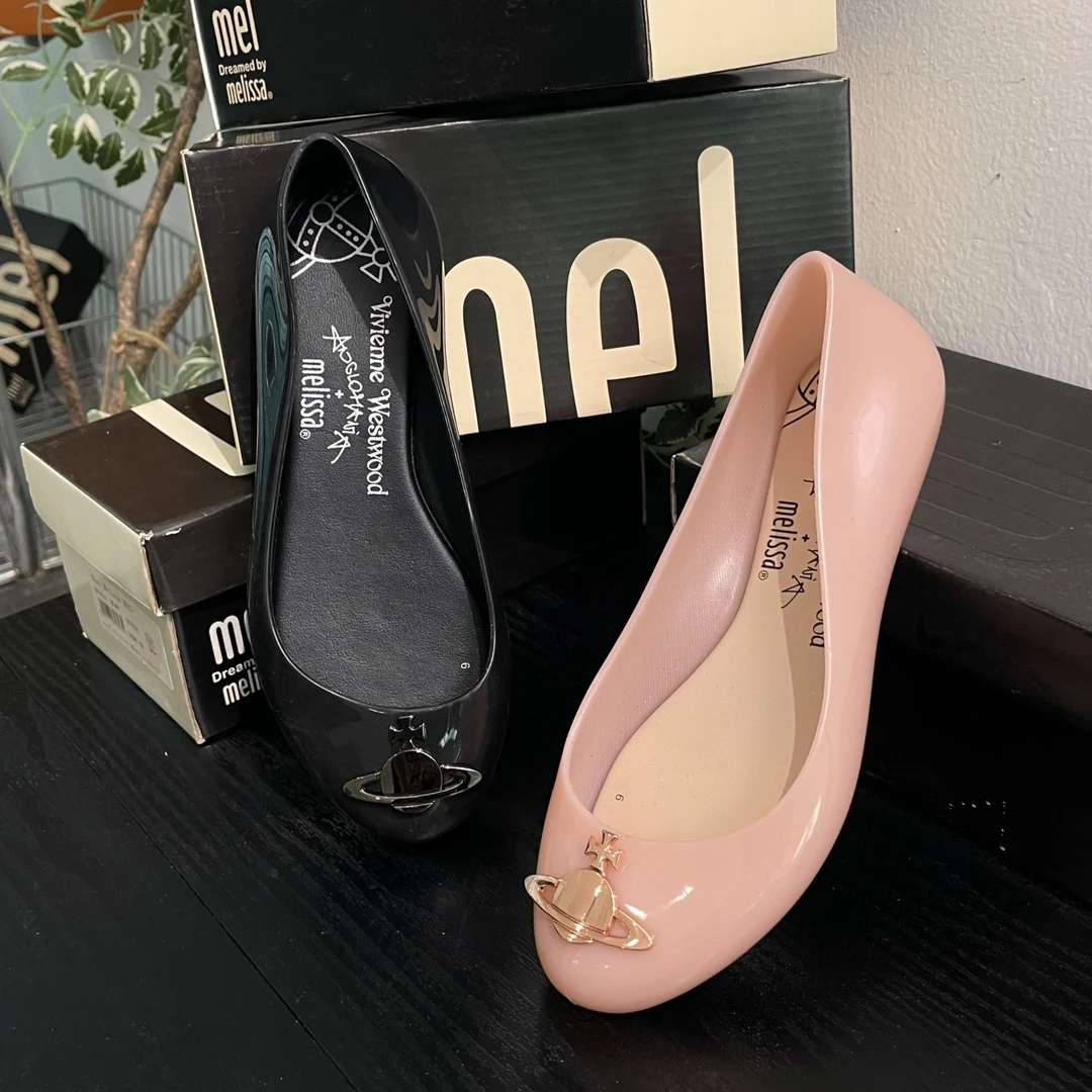 【梅丽家】品牌女士单鞋西太后同款软底百搭果冻时尚女单鞋