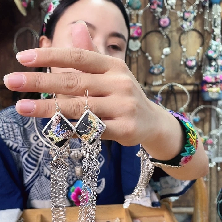 非金属锆石合金耳环