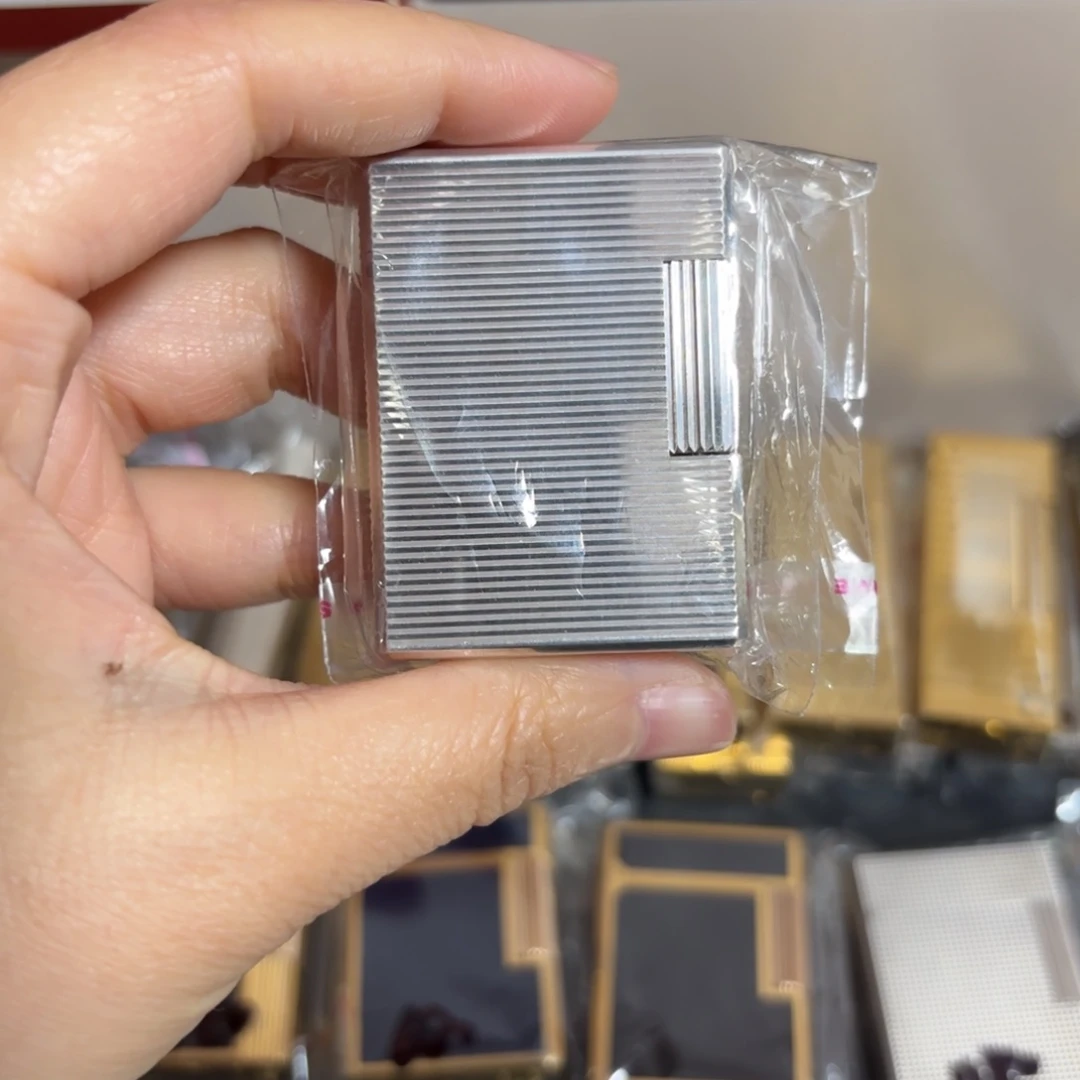 都登卡中古打火机