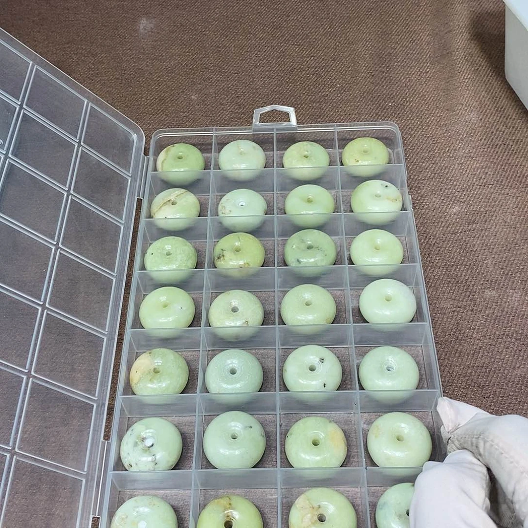 合金蛇纹石玉颈饰299