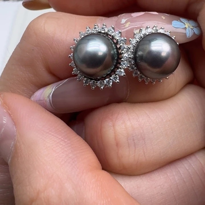 未镶嵌海水珍珠耳饰