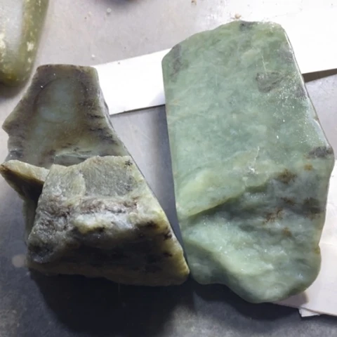 未镶嵌和田玉（糖玉）挂件