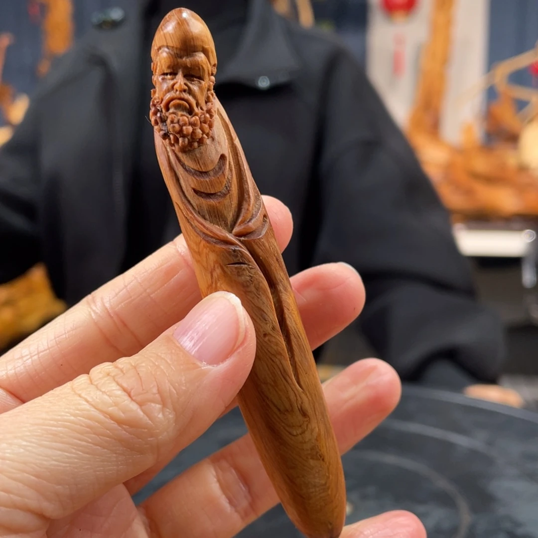 柏木（崖柏）手把件