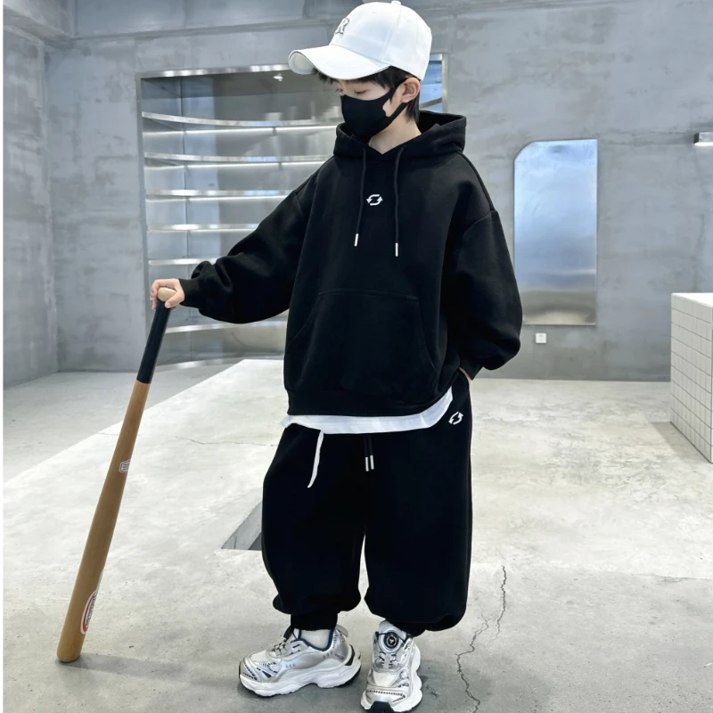 中大童洋气套装男童春装2025新款男孩春秋连帽卫衣卫裤两件套帅气