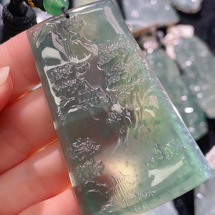 翡翠颈饰未镶嵌58，