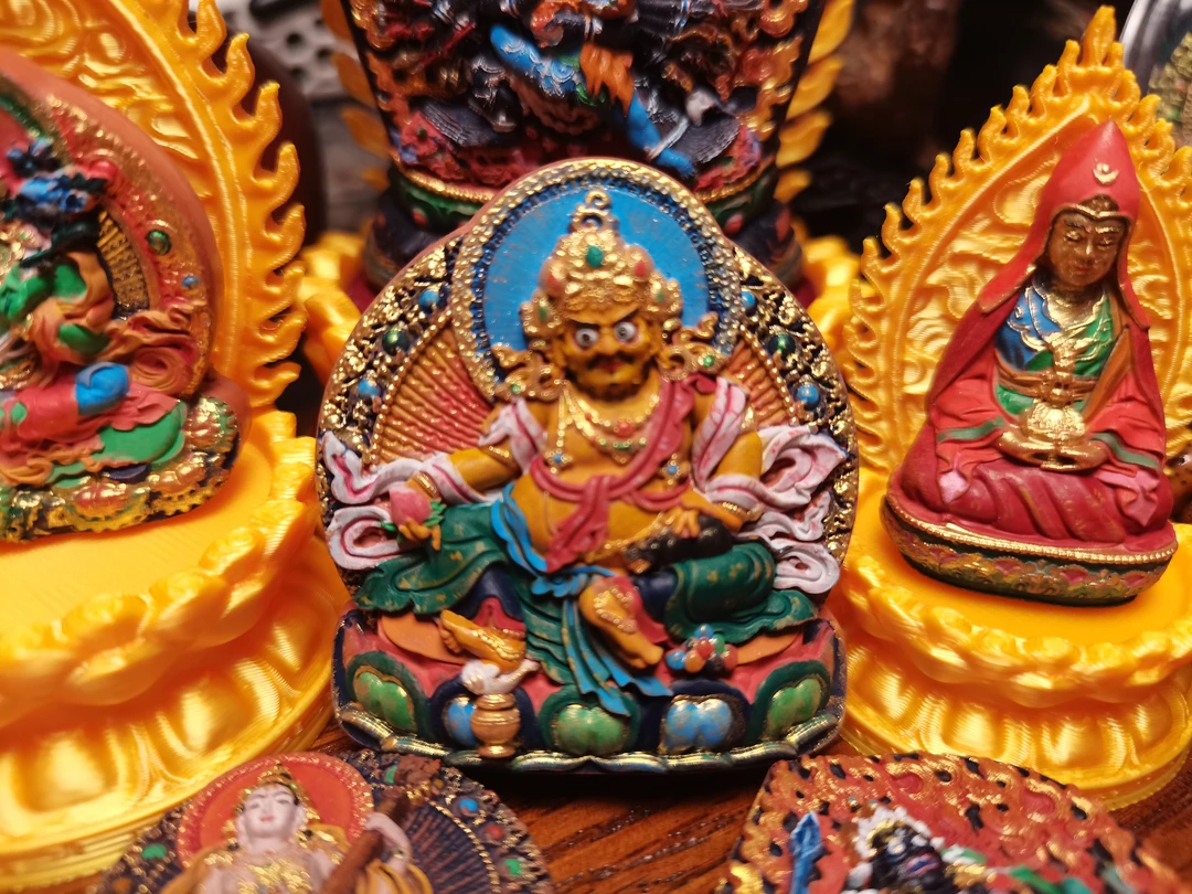 精致彩绘黄财神擦擦全手工彩绘