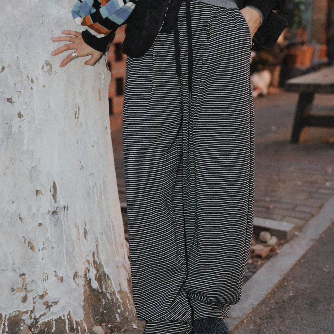 TT设计师【条纹定律】经典高级感针织拉毛条纹休闲裤TT191736