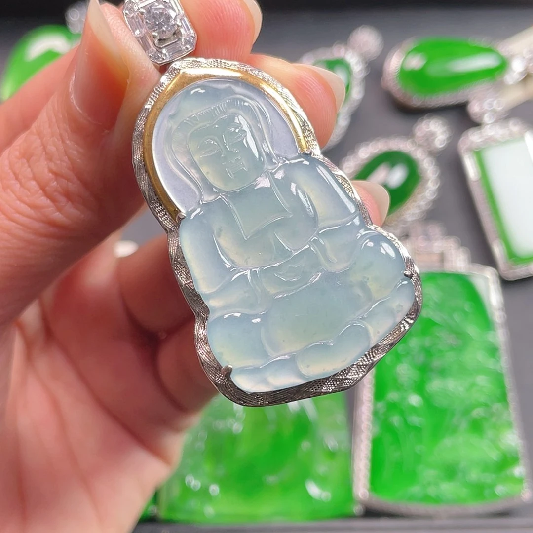 吊坠(不含链)未镶嵌翡翠