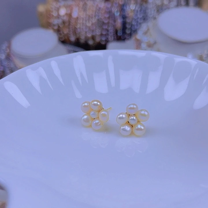 淡水珍珠手绳合金