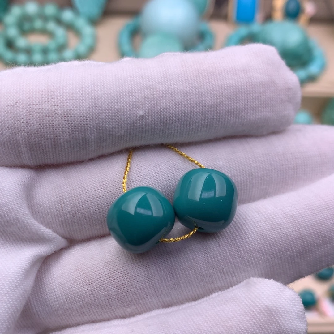 绿松石未镶嵌珠宝奇石12.3