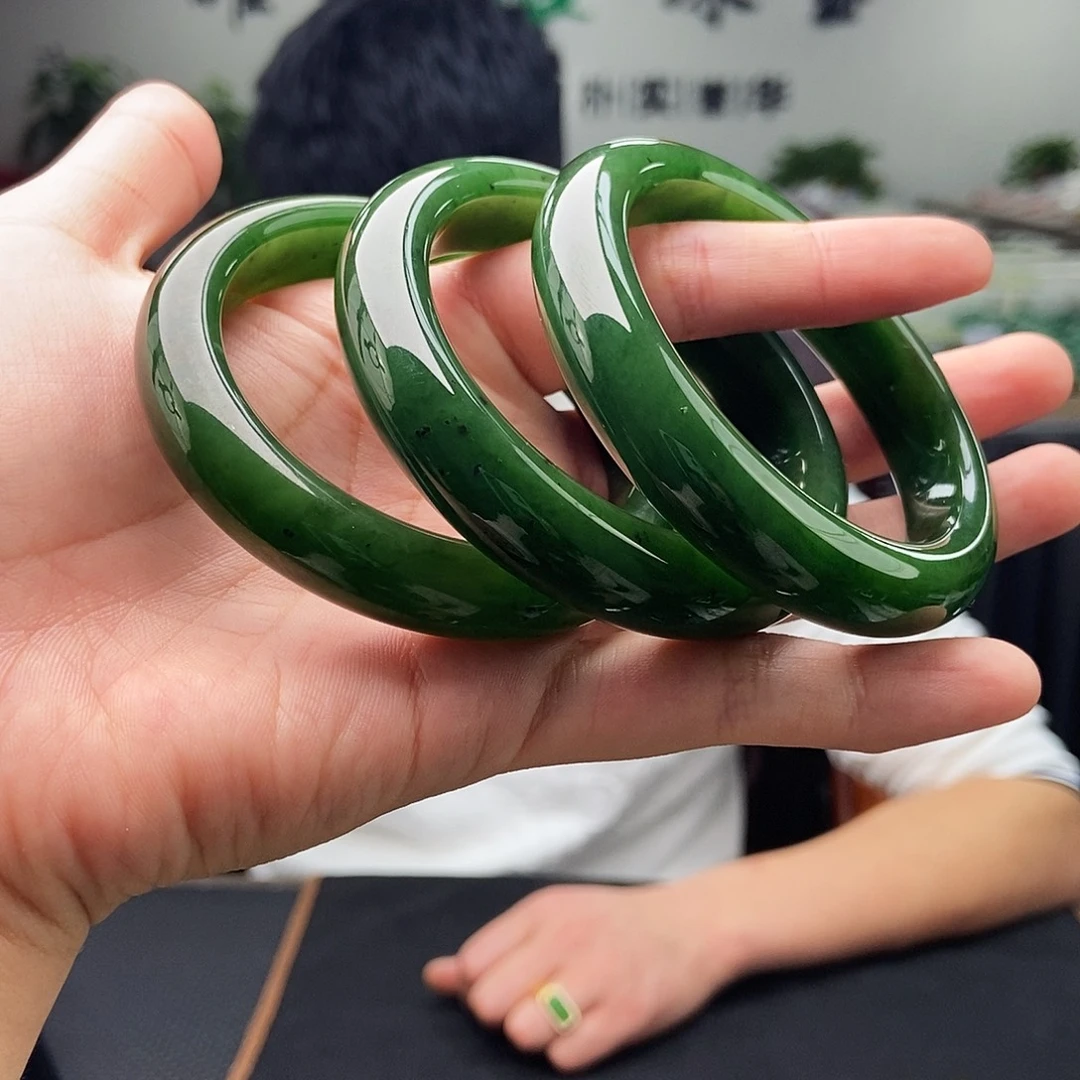 和田玉未镶嵌手镯53-56颜色多样性发拍一发一