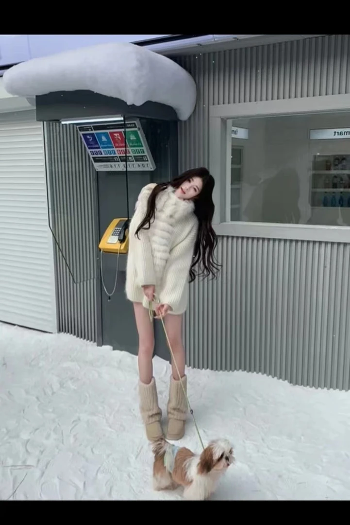 FaFa 发发 【柔光雪落】慵懒风松弛氛围感白色毛衣带围脖秋冬