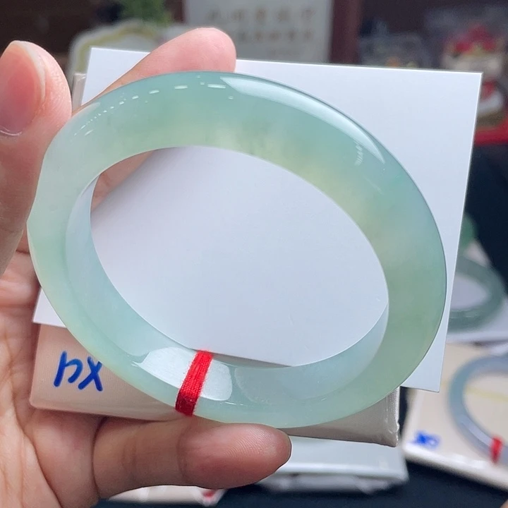 翡翠未镶嵌手镯56.7正圈