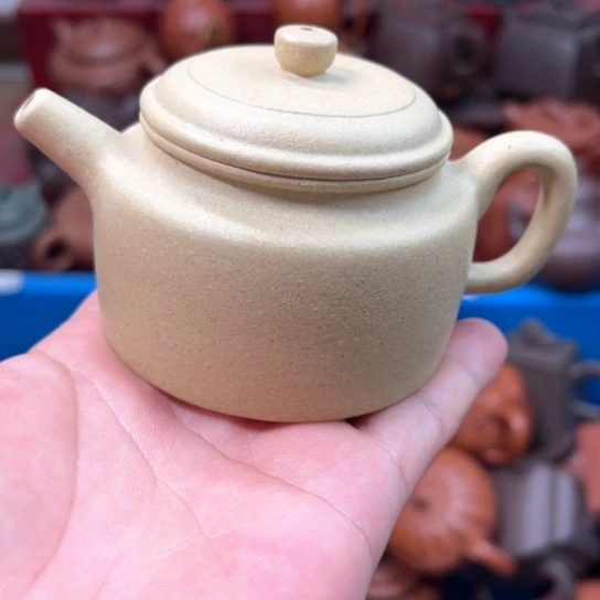 茶壶紫砂瑕疵………………