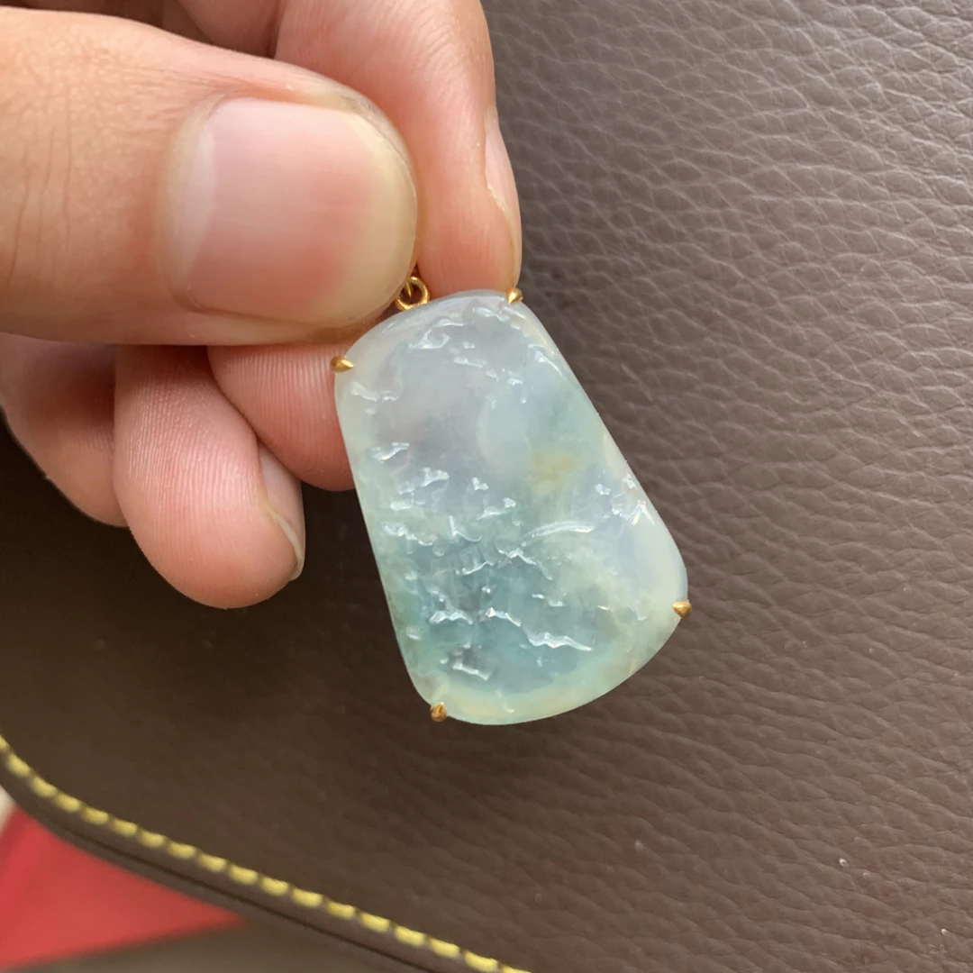 自然光！缅甸A货翡翠山水，18k金镶嵌，三彩冰胶山水牌，34-20-4.6mm