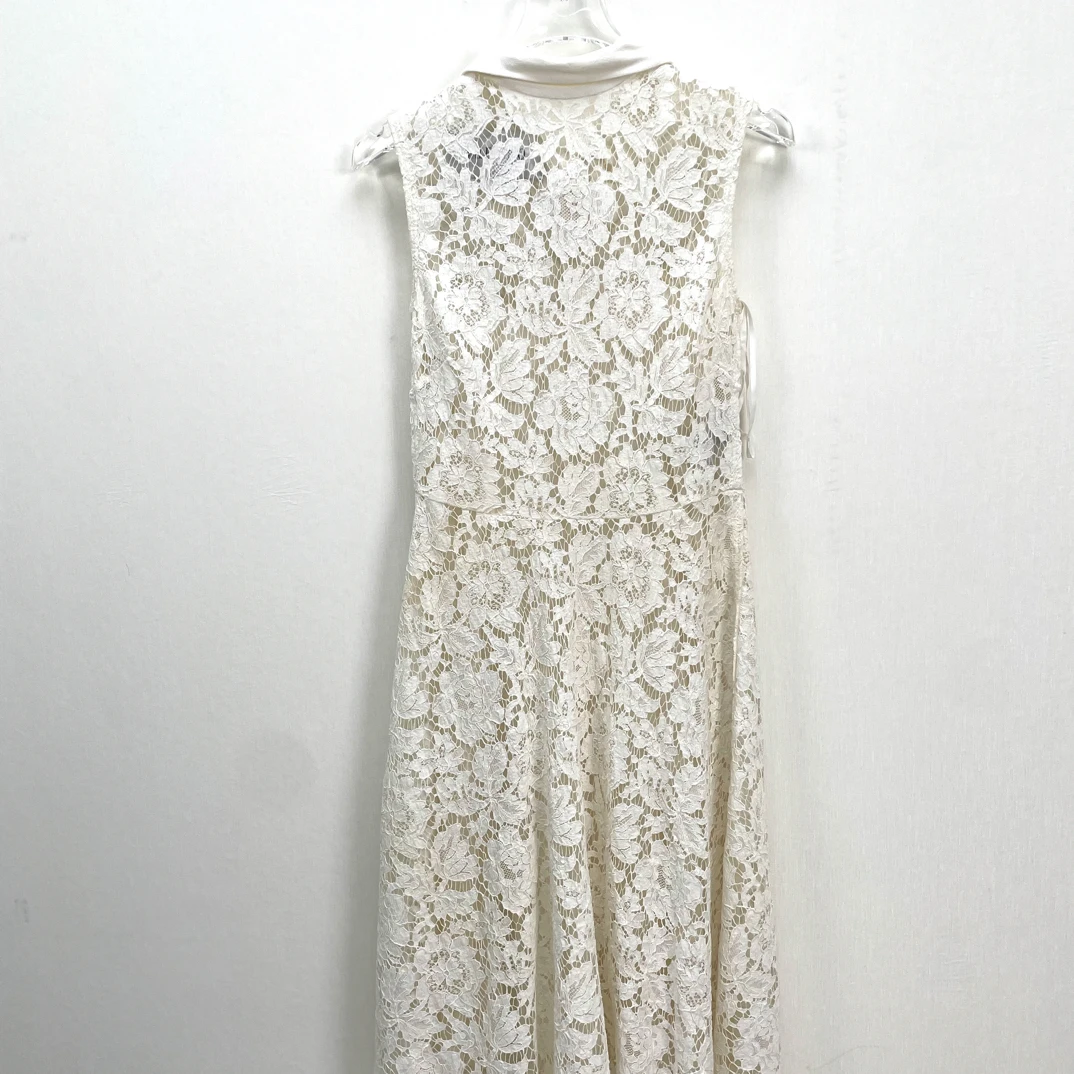 99新 Valentino/华伦天奴 米白色镂空蕾丝无袖连衣裙 38码 1318