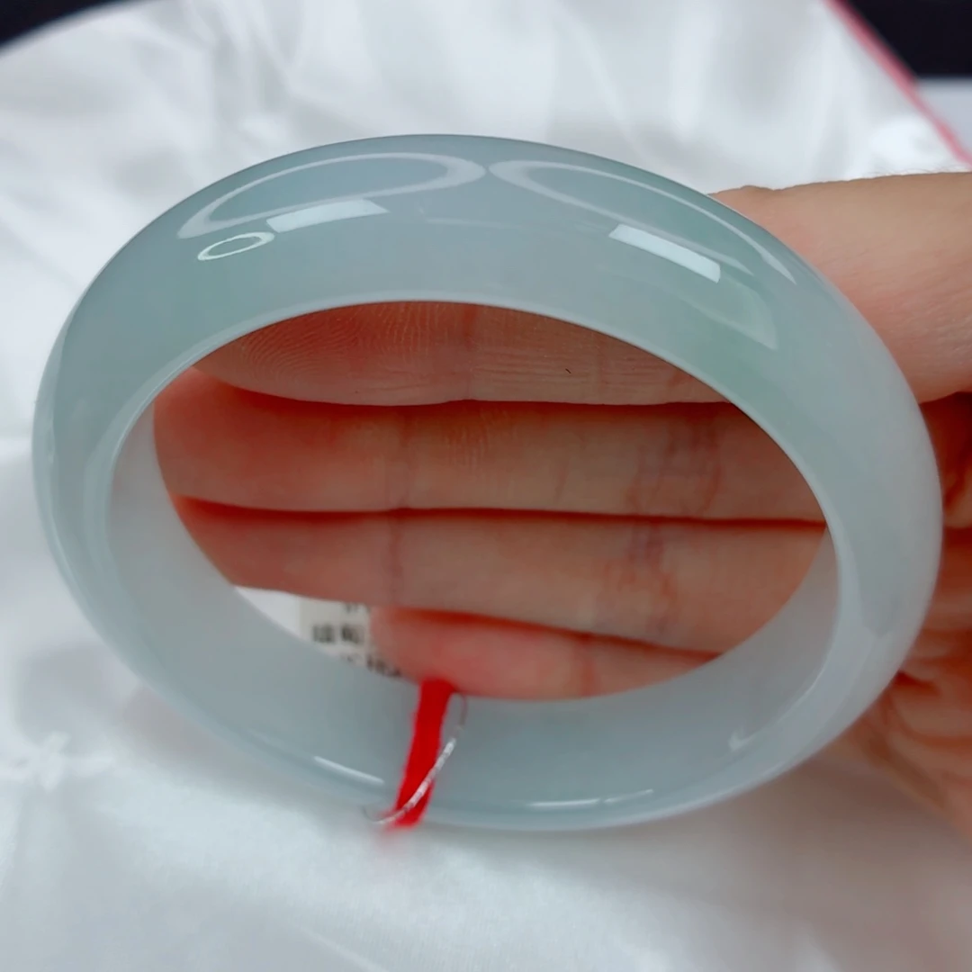 翡翠未镶嵌手镯56.8正圈，冰胶淡底蕴，版型好，完整，06