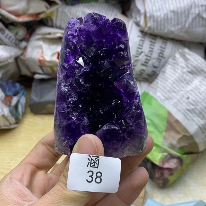 水晶大型摆件（非配饰）未镶嵌