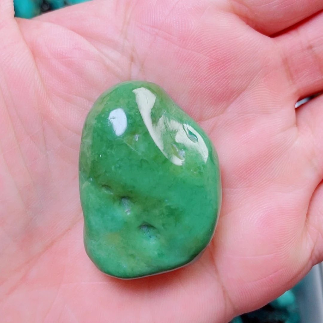 绿松石未镶嵌挂件