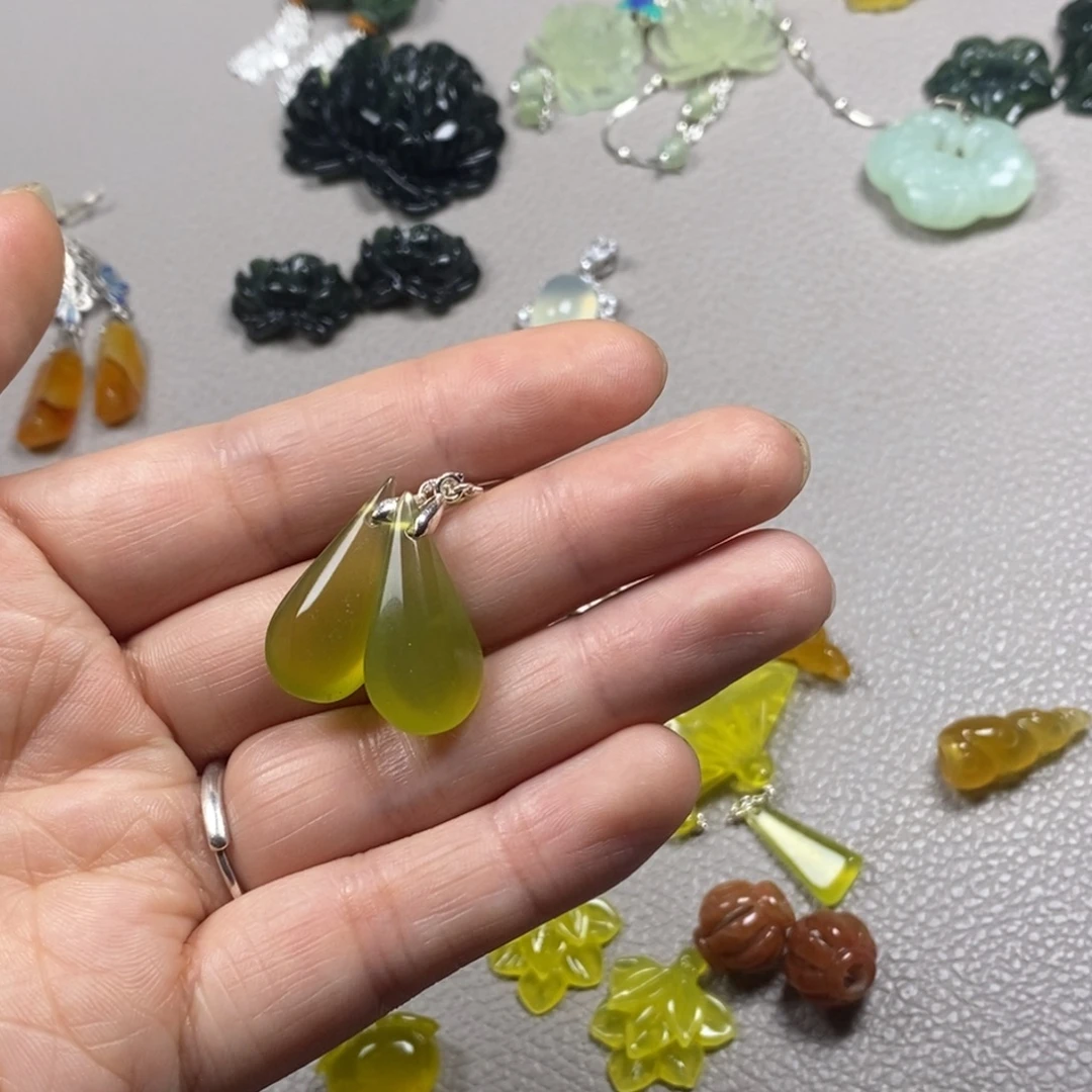 蛇纹石玉未镶嵌挂件耳饰耳环项链