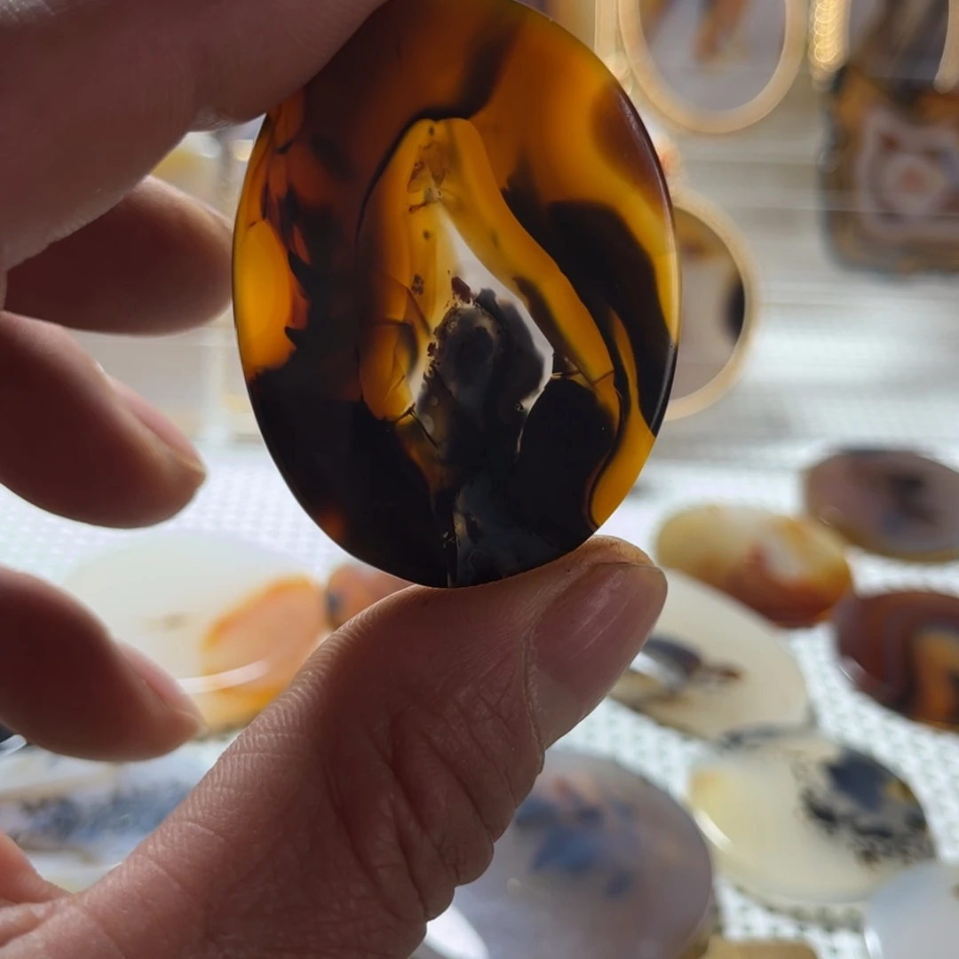 玛瑙/玉髓合金颈饰