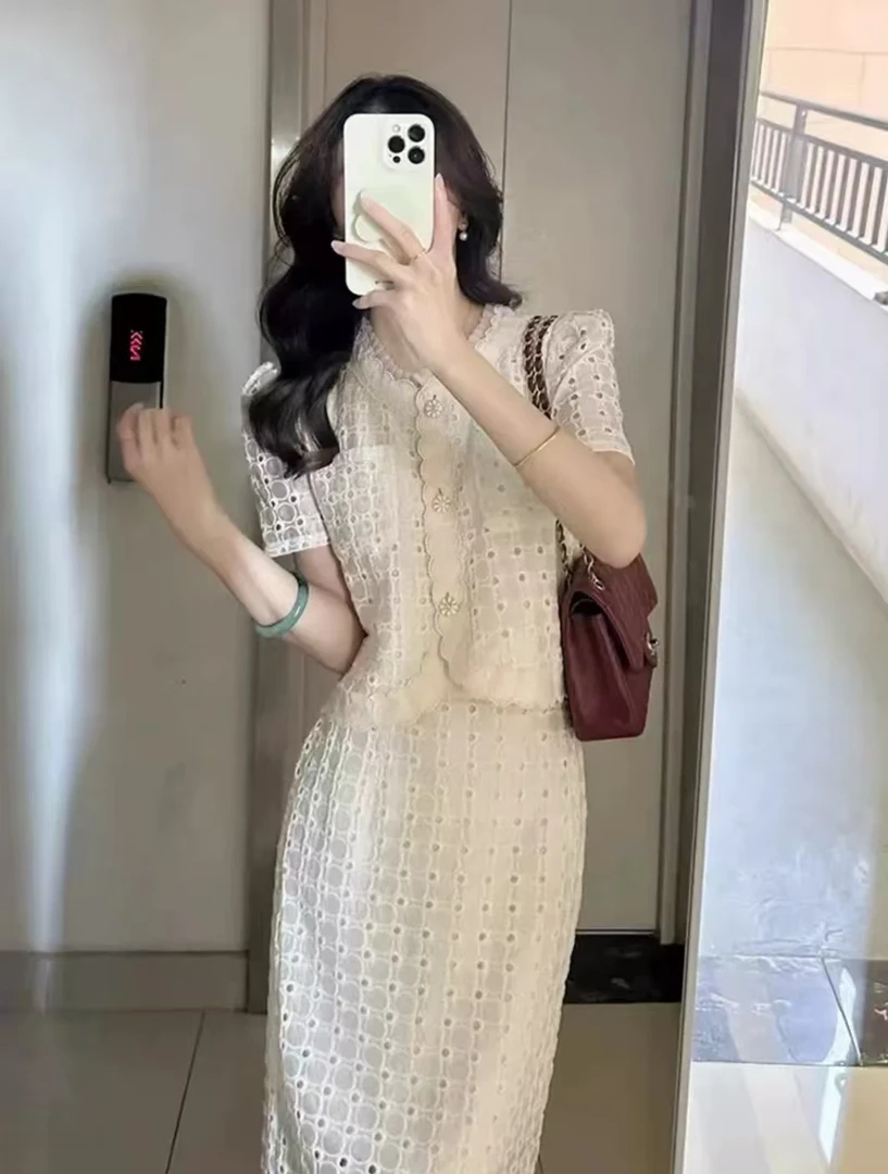 MissHuo 镂空花边泡泡袖套装 B杏色 9959