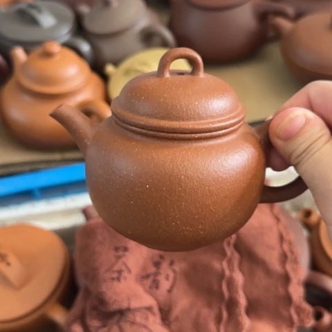 茶壶紫砂金降坡泥180cc