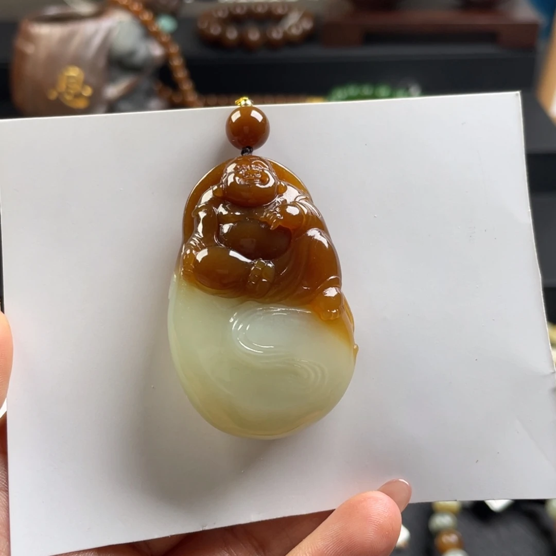 和田玉未镶嵌颈饰古**香