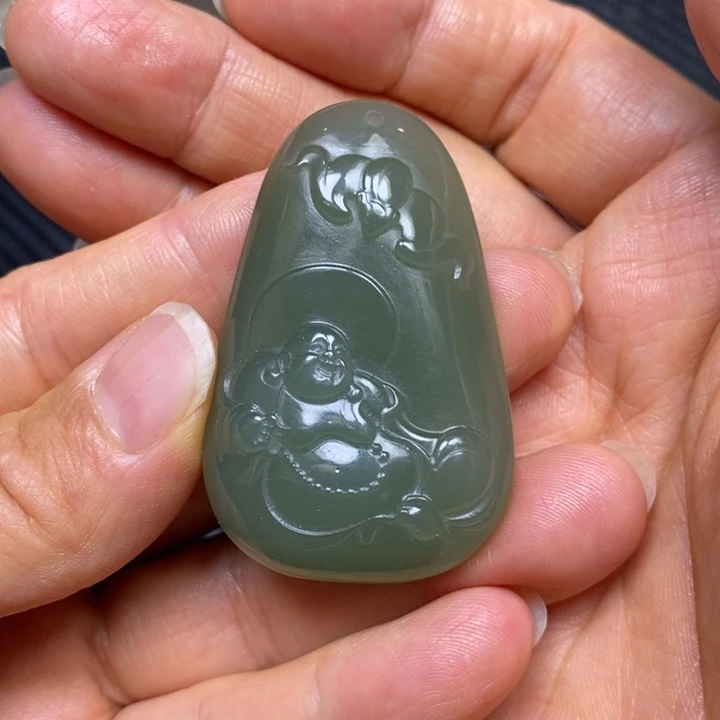 和田玉未镶嵌颈饰一*