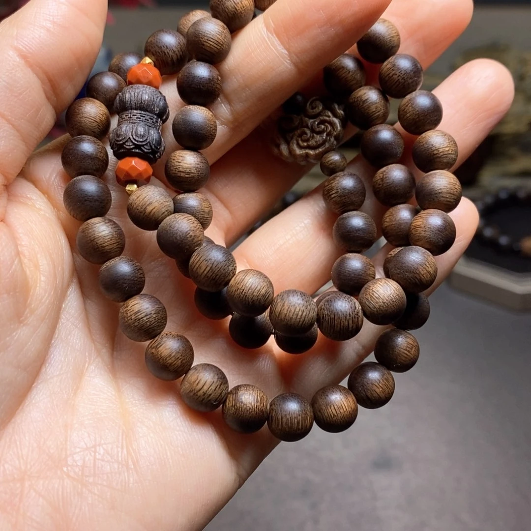 沉香手串越南芽庄天花板白棋0.8设计➕沉香木雕设计配饰