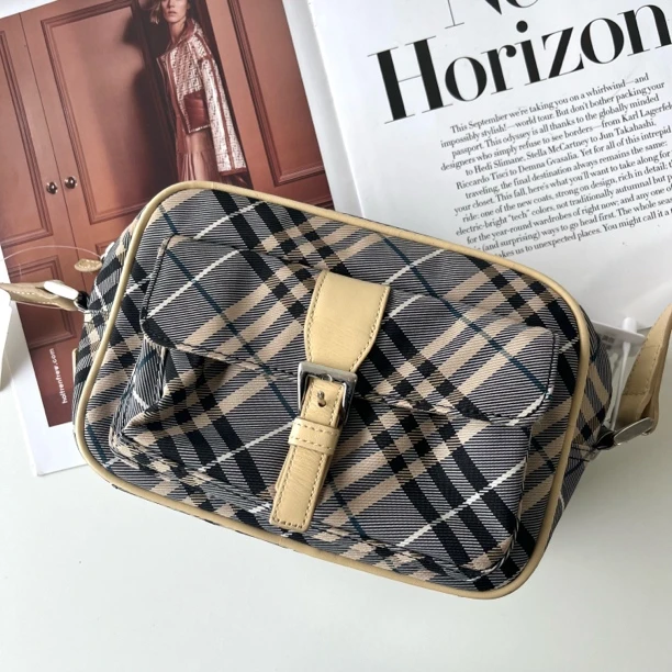 95新 BURBERRY/博柏利 XM/蓝格纹复古休闲相机包/ZG12523027特