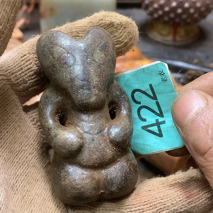 未镶嵌和田玉挂件