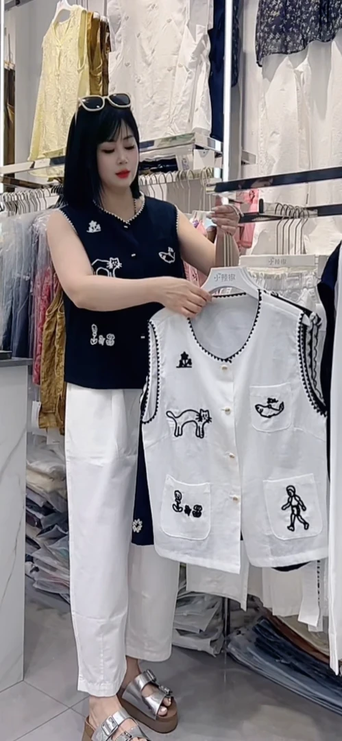 慧慧家新款无袖冰麻刺绣无袖短袖