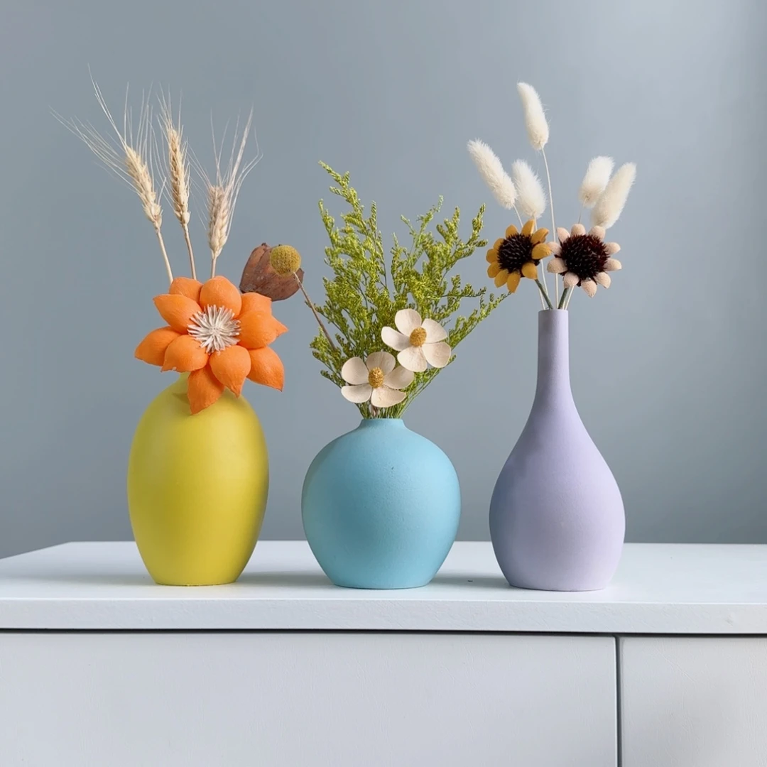 摆件陶瓷小花瓶摆件含花总高约20-30cm