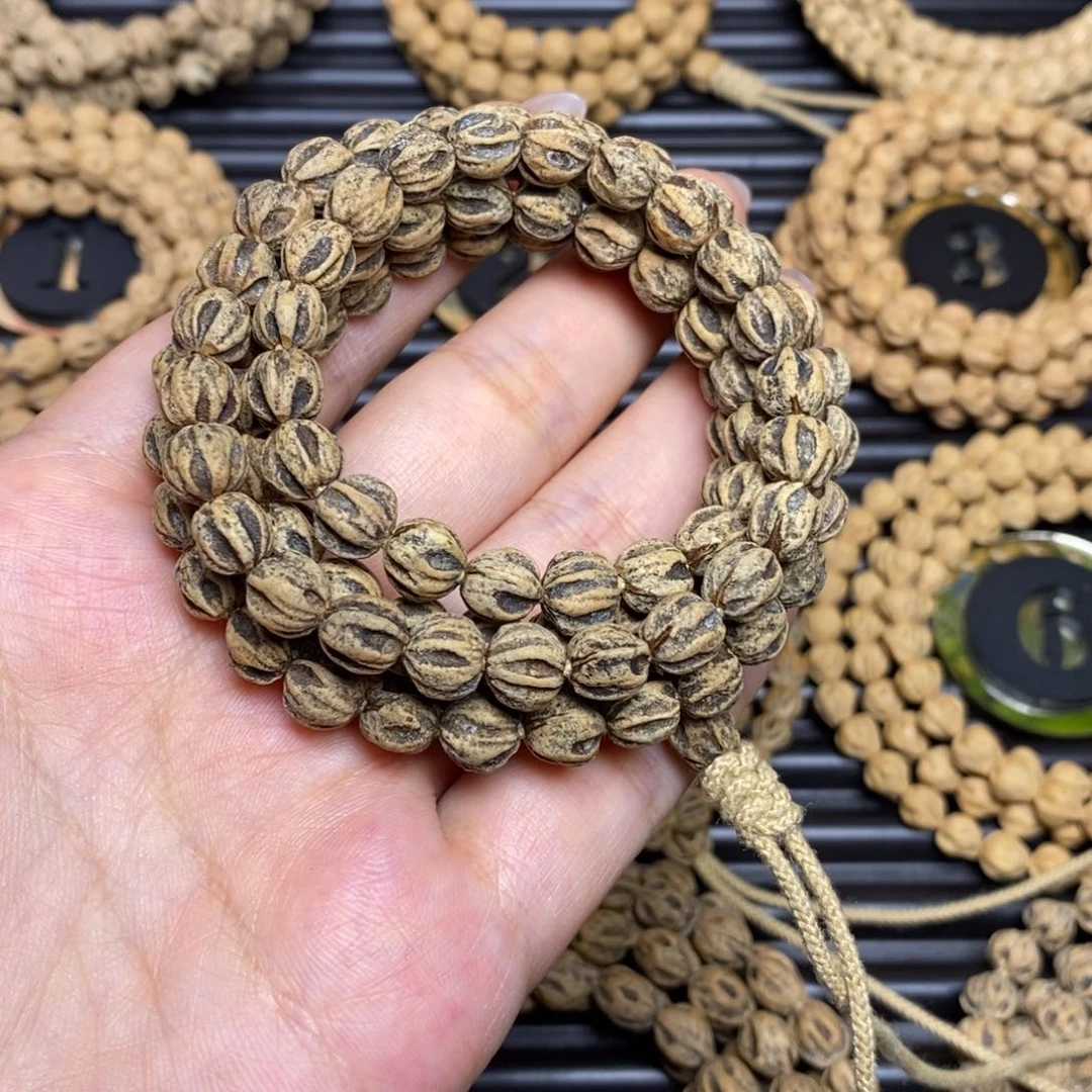 嘻***嘻柏香籽/百香籽吊坠